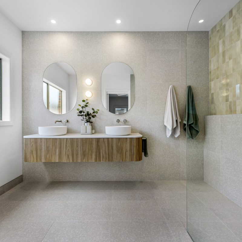 BW1_7553_1701789848-1-scaled