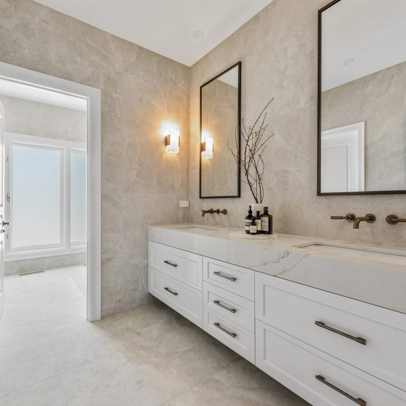 bw1_4727_1697863385-1-scaled